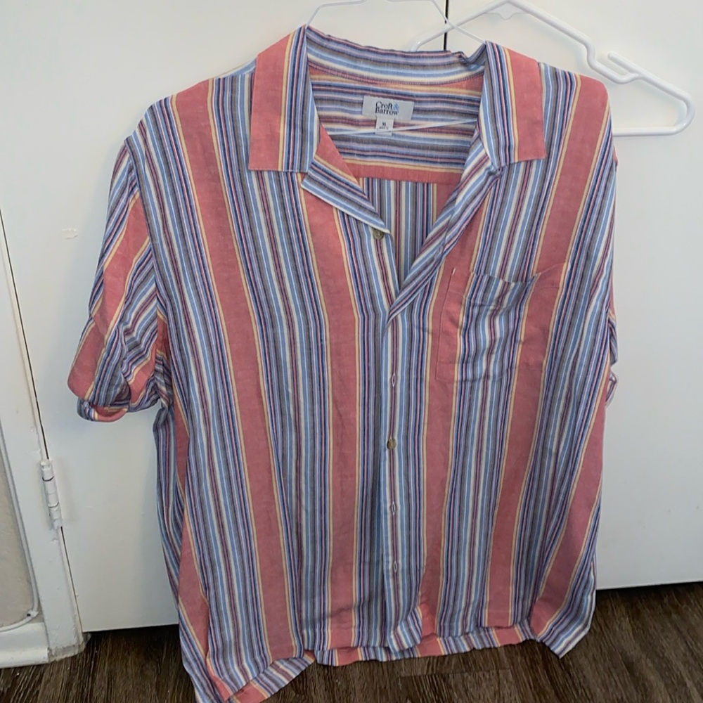 MEN BUTTON DOWN